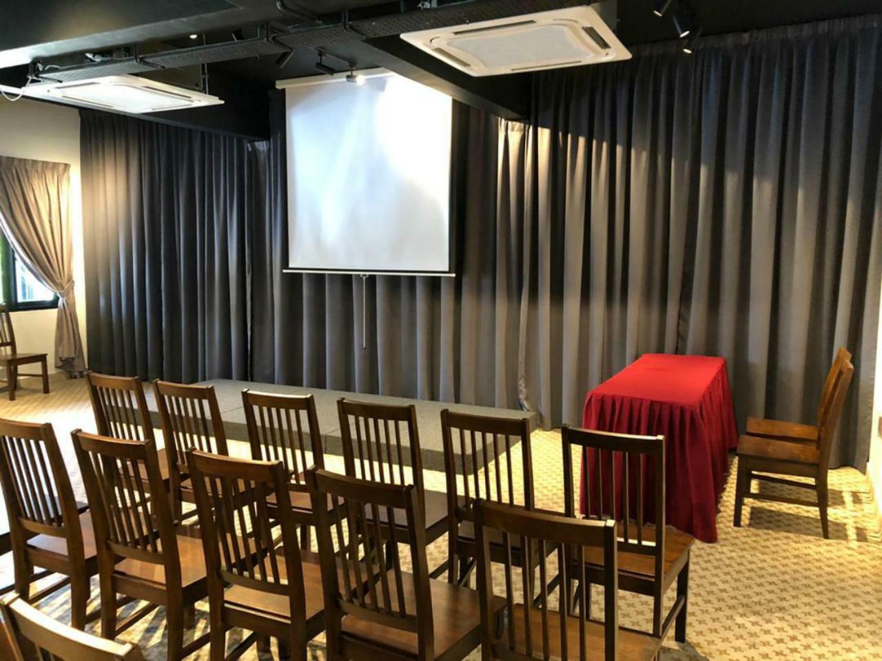 The Wood Boutique Hotel Muar Esterno foto