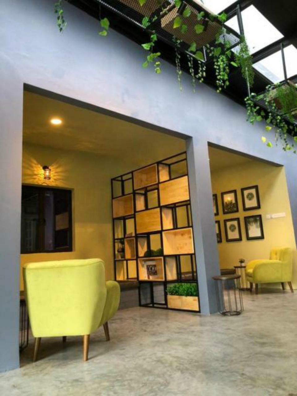 The Wood Boutique Hotel Muar Esterno foto