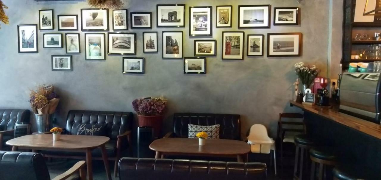 The Wood Boutique Hotel Muar Esterno foto